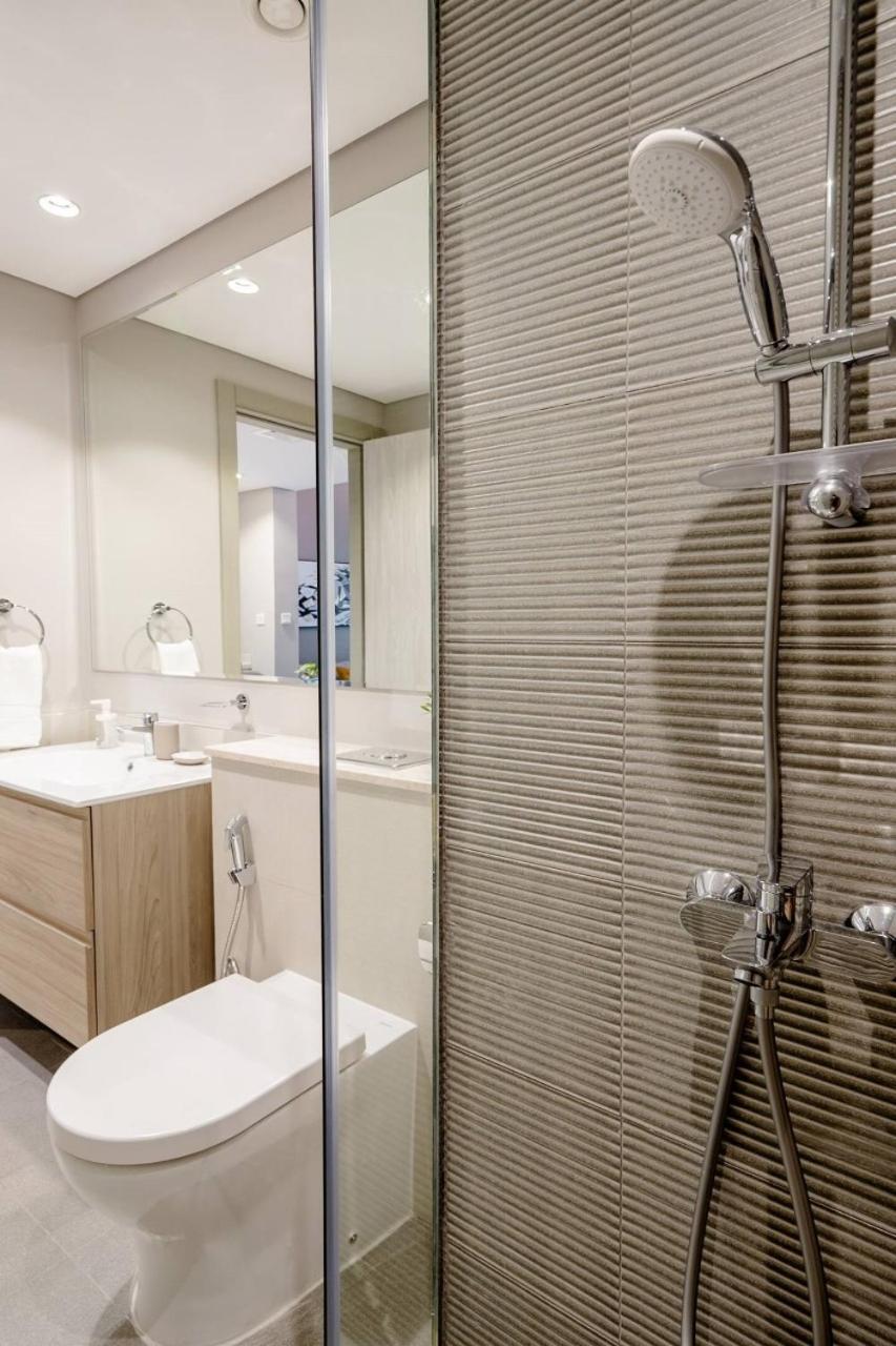 One Bed Mbl Jlt * Dubai