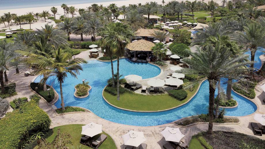 Resort The Ritz-carlton, Dubai