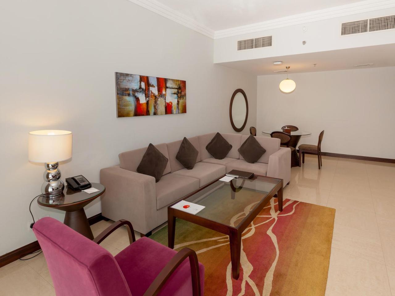 Aparthotel Flora Park Deluxe 4*