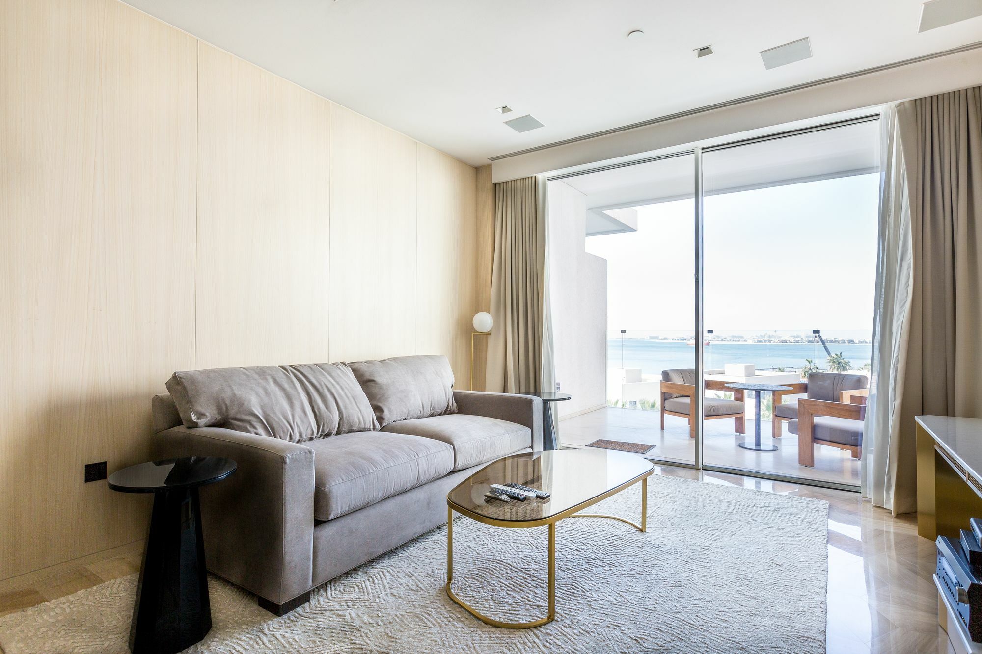 Evolve - The Five Palm Residences Apartment *