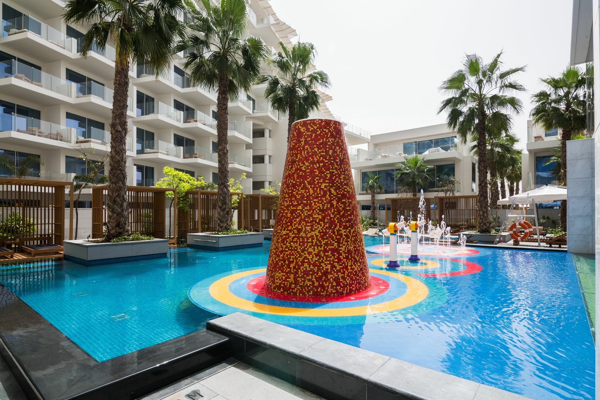 Evolve - The Five Palm Residences Apartment
