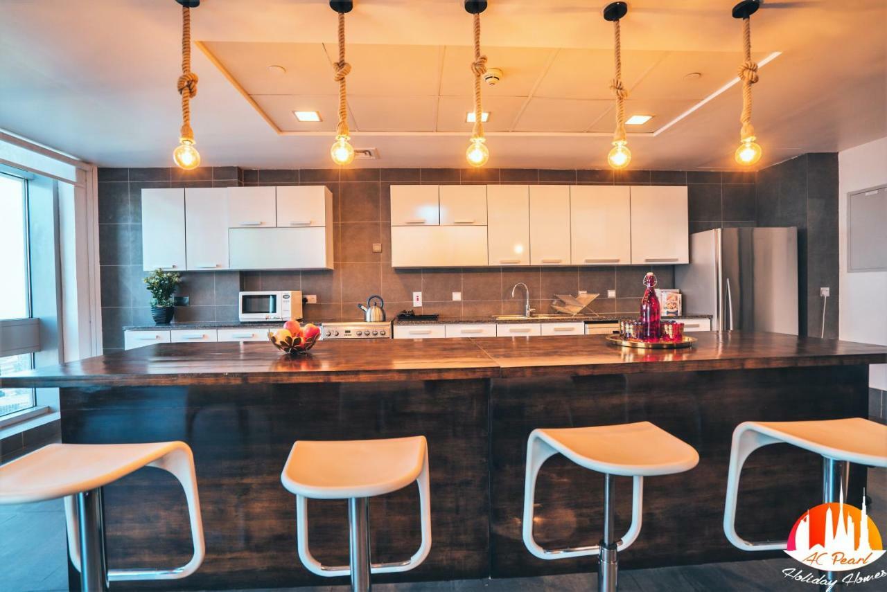 A C Pearl Holiday Homes - The Loft With Burj Khalifa View Apartment