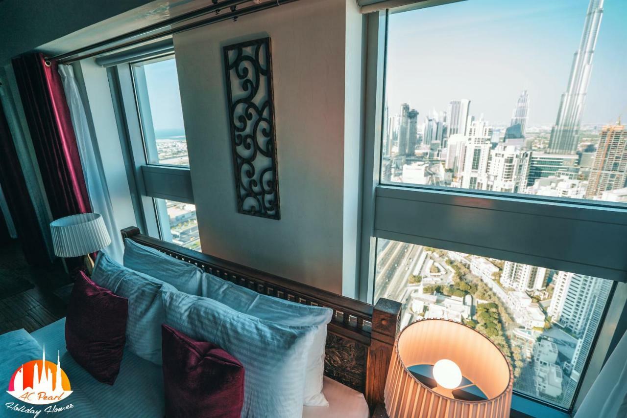 A C Pearl Holiday Homes - The Loft With Burj Khalifa View * Dubai