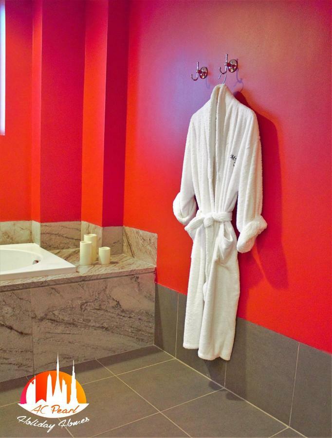 A C Pearl Holiday Homes - The Loft With Burj Khalifa View Apartment *