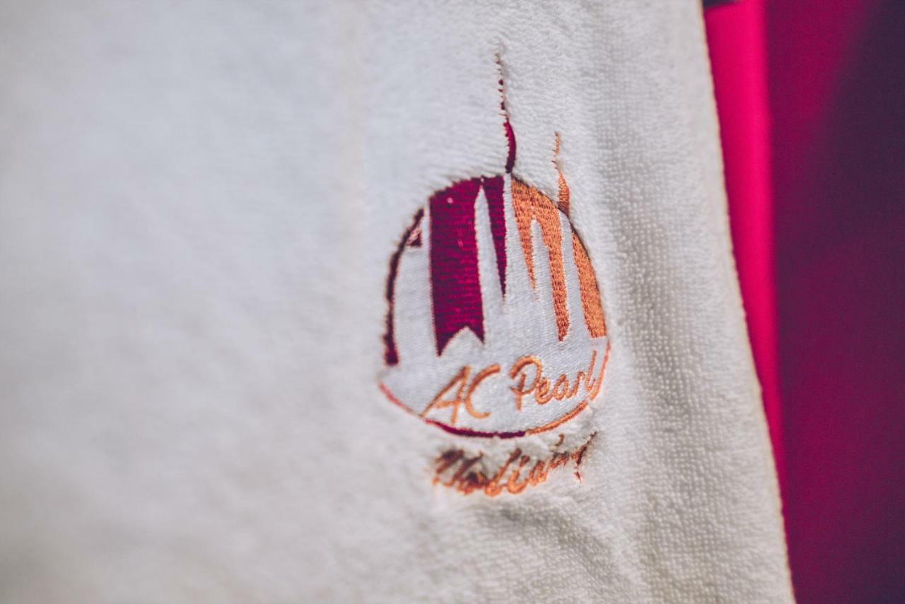 A C Pearl Holiday Homes - The Loft With Burj Khalifa View Apartment *