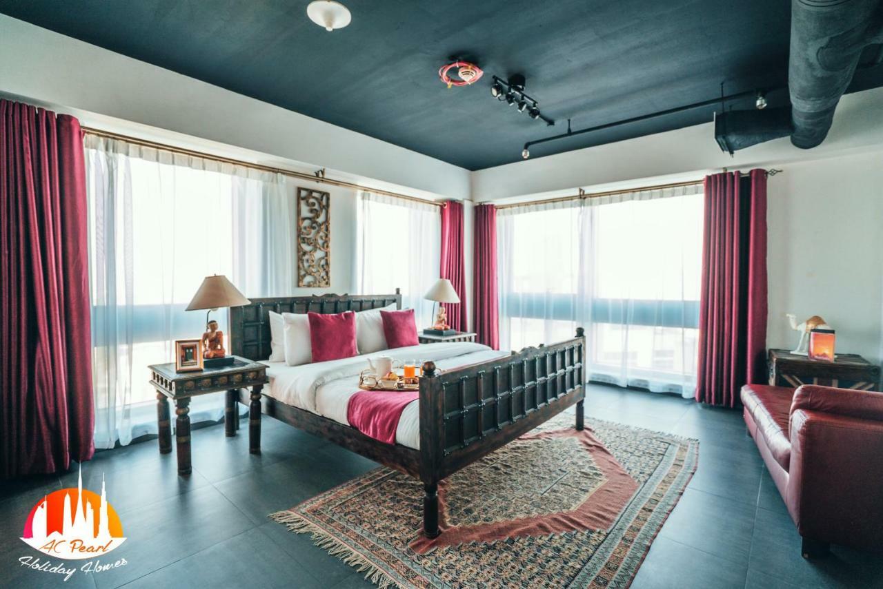 Apartment A C Pearl Holiday Homes - The Loft With Burj Khalifa View Dubai