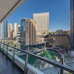 Neat 2Br At Silverine Tower Dubai Marina By Deluxe Holiday Homes