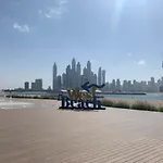 Palm Jumeirah Golden Mile