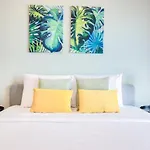 Snug 1Br At Mag 520 Dubai South By Deluxe Holiday Homes