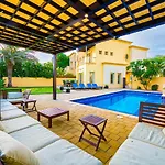 Private Pool Villas By Medlock Holiday Homes