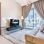 Vera By Damac Elegant Stay Near Downtown, Business Bay - Staycae