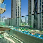 Luxury Staycation - Fancy Apartment Connected To Burj Khalifa