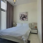 Spacious Villa With Bbq Area