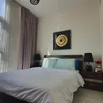 Spacious Villa With Bbq Area