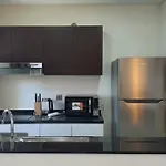 Spacious Villa With Bbq Area