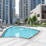 Trinity Holiday Homes - Opera Grand Downtown