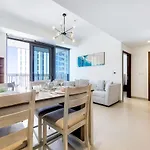 5242 Tower 2 - Light One Bedroom