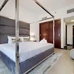 Sparkle Tower 2, Dubai Marina - Fresh One Bedroom