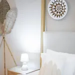 Huge And Nice Apartment In Marina!