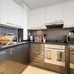Silverene Tower B, Dubai Marina - Glamorous One Bedroom