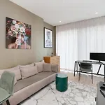 Vacay Lettings - Suite Room In Marina Gate Living
