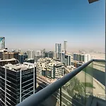 Aliving Elegant Studio Maison Prive With Burj Khalifa Canal Views Business Bay 3110