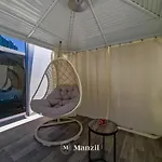 Stylish Waterfront 1 Bedroom W Pvt Beach Near Downtown