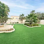 Luxury 3Br Private Villa And Elaborate Gardens