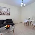Esaw Holidays Home