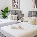 Spacious Serene Studio Retreat In Jvc By Suiteable