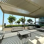 Dar Vacation-Luxurious 1Br Apartment In Beach Isle, Emaar Beach Front