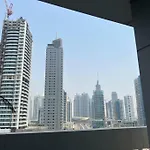 Studio Apartment In Sky View Tower Dubai Marina