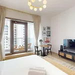 Sparkle Tower 2 - Stylish Studio