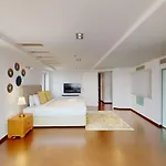 Bahar 1 - Opulent Three Bedroom