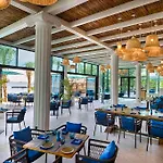 Anantara World Islands Dubai