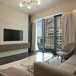 Mira Holiday Homes - Newly 1 Bedroom With Pool Access