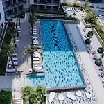 New 1Br Close To Burj Khalifa