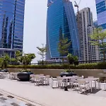 New 1Br Close To Burj Khalifa