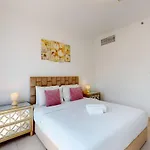 La Riviera Tower - Vacationer