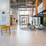 Cozy Apartment In Dubai Hills