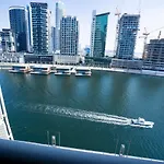 Elegant 1 Bedroom In J One