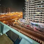 Furnished Studio Apartment In Marina