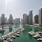 Vacay Lettings - Suite Room In Marina Gate Living