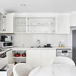 Silkhaus Elite 2Bdr With View With Pool & Gym