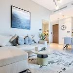 Stay By Latinem Luxury 1Br Holiday Home Cvr A2504 Near Burj Khalifa