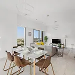 First Class 2Br Newly Designed In Difc