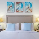 First Class Walk To Dubai Mall From This Chic 2Br With Balcony Views