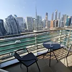 Big 1 Bedroom Apartment Direct Burj Khalifa And Canal View