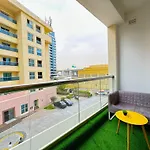 Wow Studio W/ Balcony And Canal View In Marina