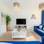 7 Beds / Jbr / Sea, Jbr Beach And Ain Dubai Views / 3 Min Walk From Jbr Beach / Large Groups And Families / Ideal Vacation Location